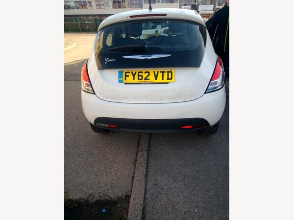 Chrysler Ypsilon 1.2 S Euro 5 (s/s) 5dr