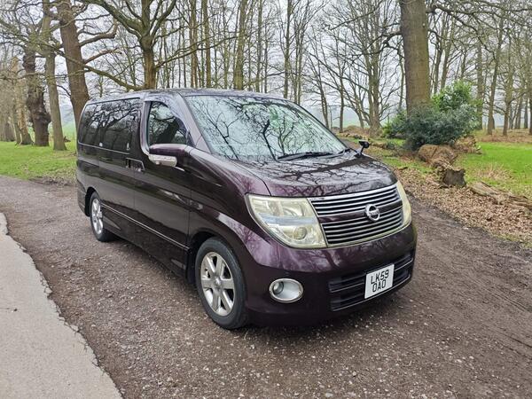 Nissan Elgrand 2010 HIGHWAY STAR