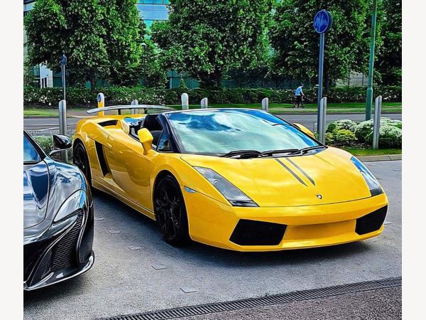 Lamborghini Gallardo 5.0 V10 Spyder EGear 4WD Euro 4 2dr
