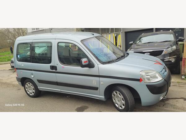 Peugeot Partner 1.4 Combi 5dr