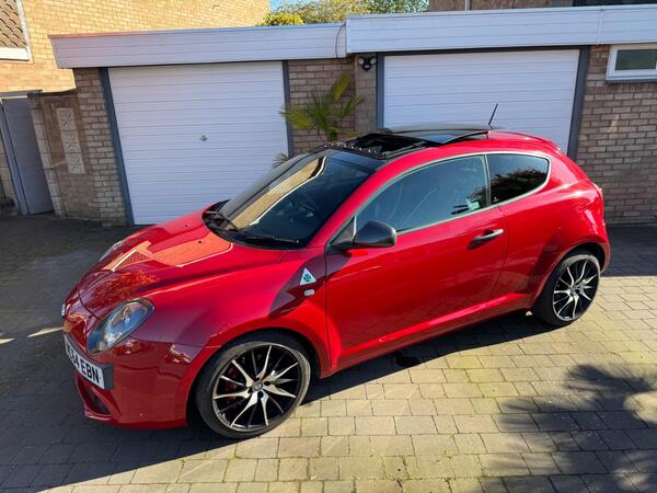 Alfa Romeo MiTo 1.4 TB MultiAir Quadrifoglio Verde TCT Euro 6 (s/s) 3dr