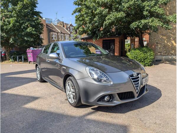 Alfa Romeo Giulietta 1.4 TB MultiAir Exclusive Euro 6 (s/s) 5dr