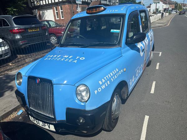 London Taxis International TX4 2.5 TD Silver 4dr