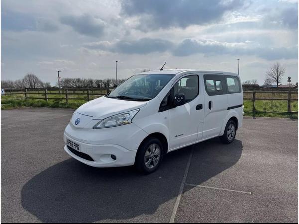 Nissan e-NV200 Acenta Combi Van Double Cab 5dr Electric Auto (5 Seat, Rapid Plus) (109 bhp)