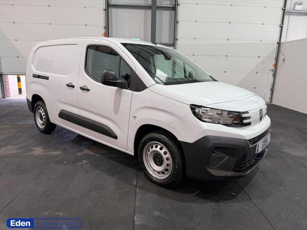 Peugeot Partner 1.5 BlueHDi 850 Professional Long Crew Van Double Cab 5 Seat Crew Van LWB (100 ps)