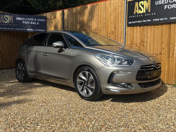 Citroen DS5 2.0 HDi DSport Euro 5 5dr