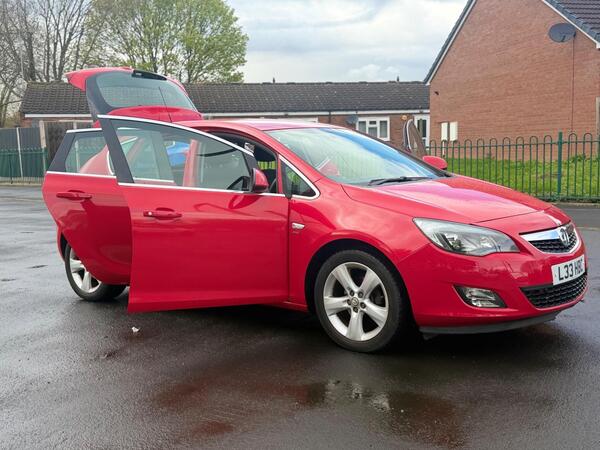Vauxhall Astra 1.6 16v SRi Auto Euro 5 5dr