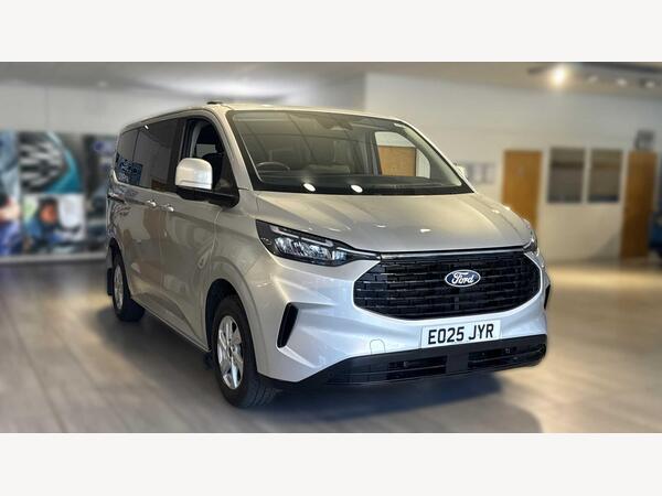 Ford Tourneo Custom 2.0 EcoBlue 136ps H1 Zetec 8 seater Auto