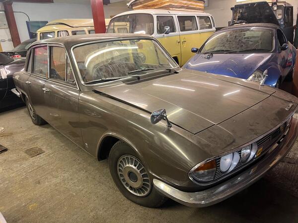 Triumph 2000