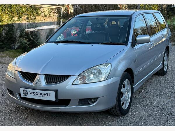 Mitsubishi Lancer 1.6 Elegance 5dr