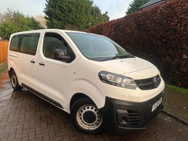 Vauxhall Vivaro Life 1.5 Turbo D Edition M SWB Euro 6 (s/s) 5dr (9 Seat)