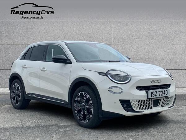 Fiat 600 1.2 MHEV La Prima e-DCT Euro 6 (s/s) 5dr
