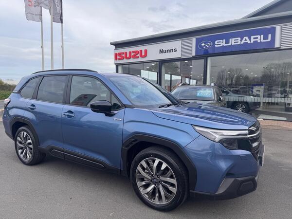 Subaru Forester 2.0 i e-Boxer Touring Lineartronic 4WD Euro 6 (s/s) 5dr