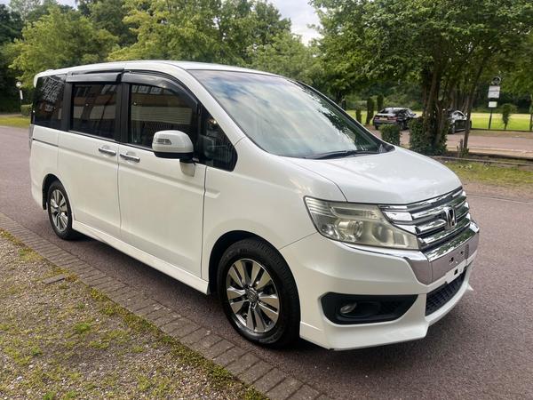 Honda Stepwagon SPADA 2.0 PETROL AUTOMATIC 8 SEATER 5dr