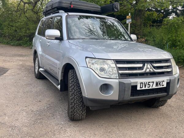 Mitsubishi Shogun 3.2 DI-DC Equippe 4WD Euro 4 5dr LWB