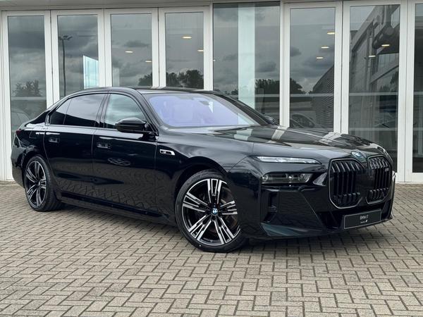 BMW i7 M70e 105.7kWh Auto xDrive 4dr