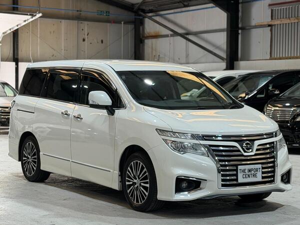 Nissan Elgrand 2.5 250 Highway Star S PETROL AUTOMATIC 7 SEATER ULEZ 5DR