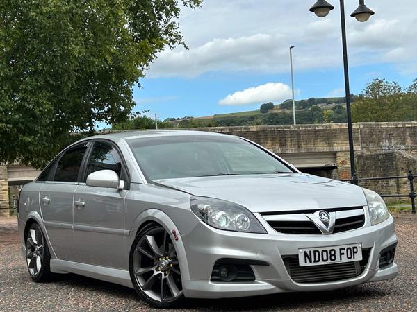 Vauxhall Vectra 1.9 CDTi 16v SRi 5dr (Nav, XP II)