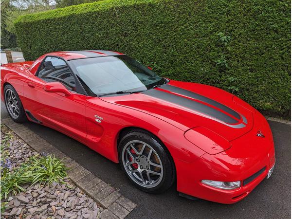 Chevrolet Corvette 5.7 Coupe 2dr Petrol Manual (290 g/km, 340 bhp)