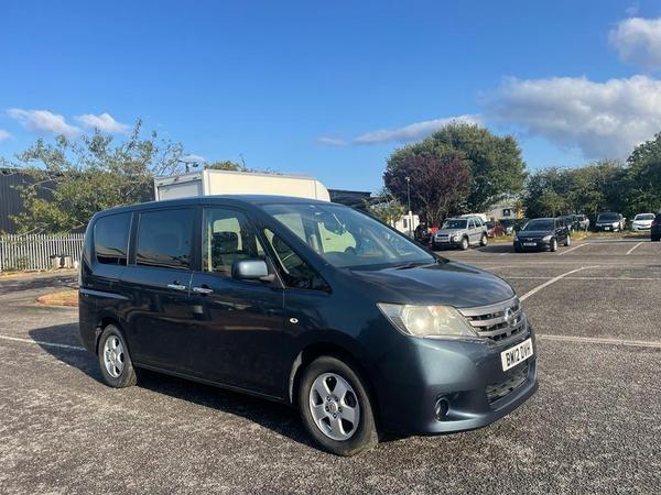 Nissan Serena 2.O LITRE PETROL 8 SEATS 5dr