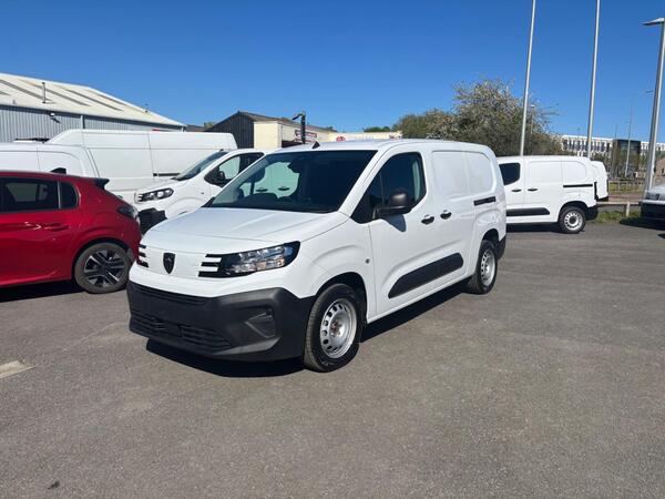 Peugeot Partner 1.5 BlueHDi 850 Professional Long Crew Van LWB Euro 6 (s/s) 6dr