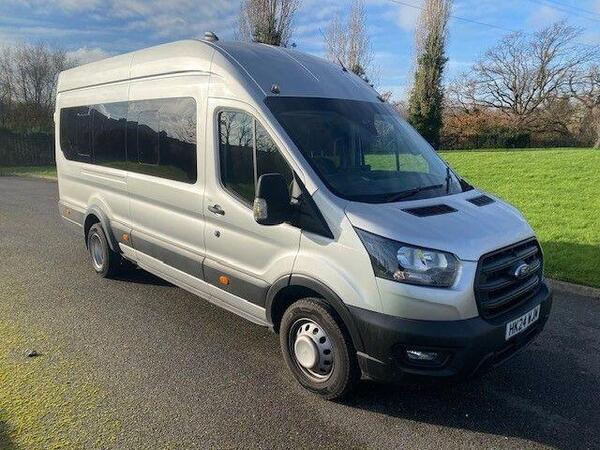 Ford Transit 2.0 460 EcoBlue Trend RWD L4 H3 Euro 6 (s/s) 5dr (17 Seat, DRW)