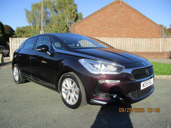 DS AUTOMOBILES DS 5 1.6 BlueHDi Elegance Euro 6 (s/s) 5dr