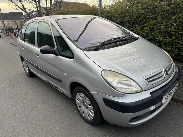 Citroen Xsara Picasso 1.6i LX 5dr