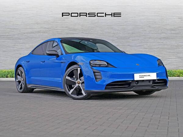 Porsche Taycan Performance Plus 93.4kWh GTS Auto 4WD 4dr (11kW Charger)
