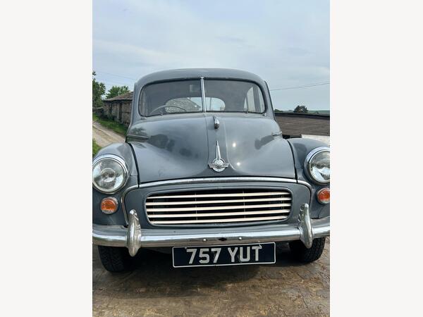 Morris Minor 1956 Split Screen 4 door saloon