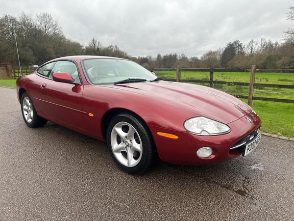 Jaguar XK8 4.0 2dr