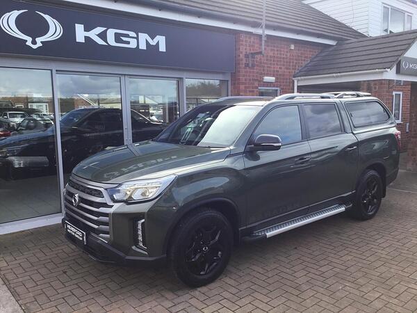 KGM Musso 2.2D Saracen Pickup Double Cab 4dr Diesel Auto 4WD Euro 6 (202 ps)