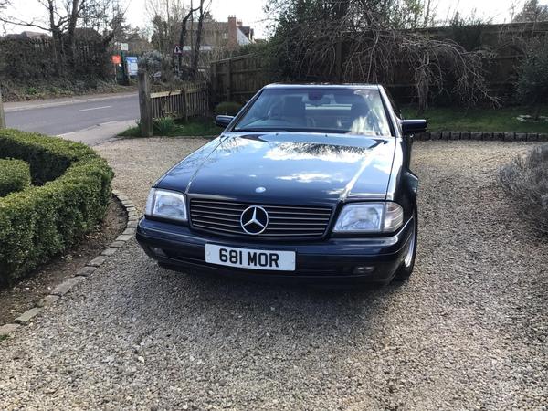 Mercedes-Benz 280 SL