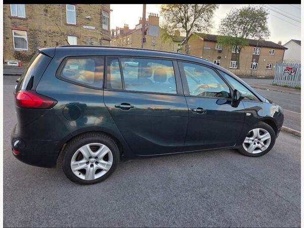 Vauxhall Zafira Tourer 1.4i Turbo Exclusiv Euro 6 5dr