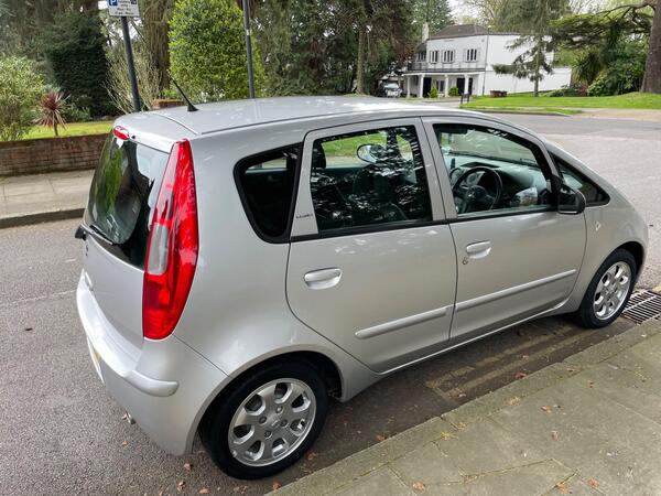 Mitsubishi Colt 1.3 Elegance AMT 5dr