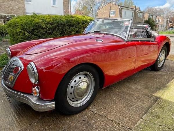 MG MGA