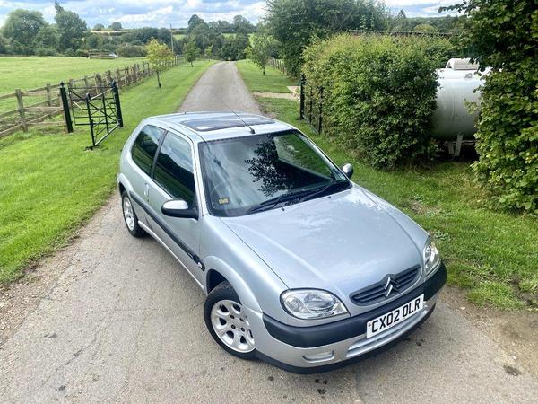 Citroen Saxo 1.6i VTR 3dr