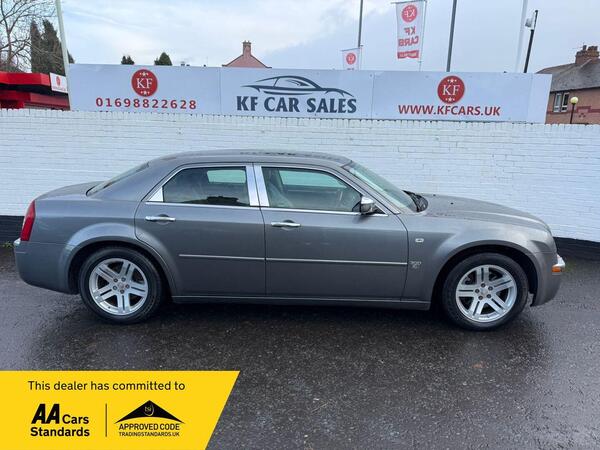 Chrysler 300C 3.0 CRD V6 4dr