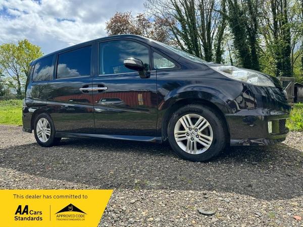 Honda Stepwagon SPADA 4dr
