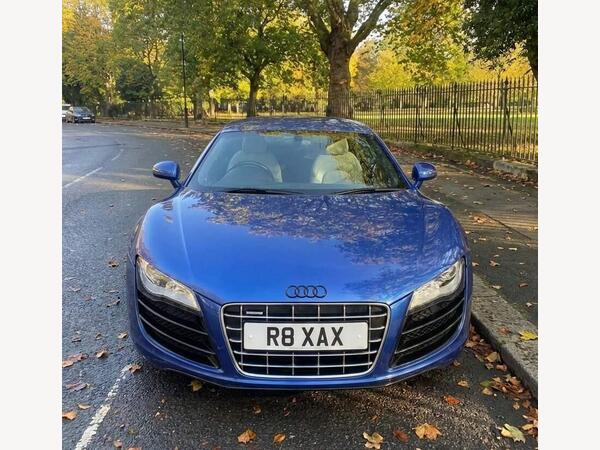 Audi R8 5.2 FSI V10 quattro Euro 4 2dr