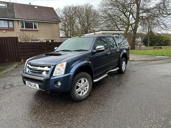 Isuzu Rodeo 2.5 TD Denver Max Pickup 4dr Diesel Manual 4WD (213 g/km, 134 bhp)