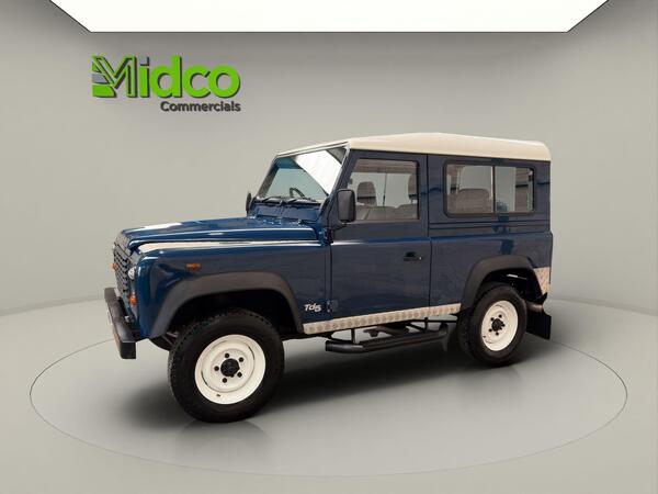 Land Rover Defender 90 2.5 TD5 Hard Top SUV SWB