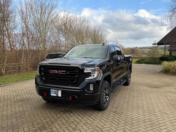GMC Sierra AT4 6.2 V8 4dr