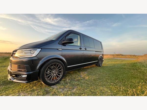 Volkswagen Transporter 2.0 BiTDI T32 BlueMotion Tech Highline Crew Van Double Cab 5dr Diesel DSG FWD LWB Euro 6 (s/s) (204 ps)