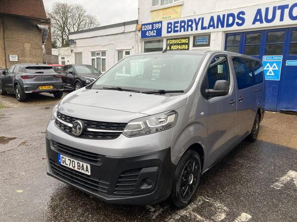 Vauxhall Vivaro Life 1.5 Turbo D Edition L LWB Euro 6 (s/s) 5dr (9 Seat)