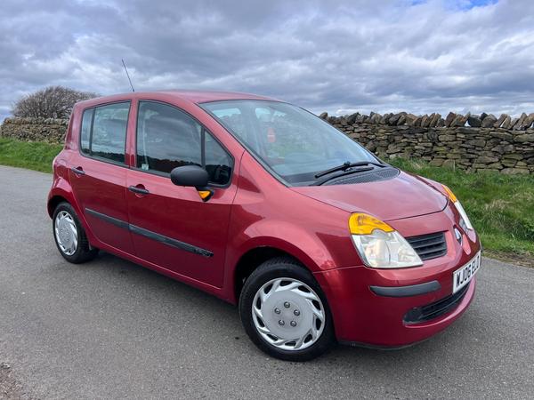 Renault Modus 1.5 dCi Oasis 5dr