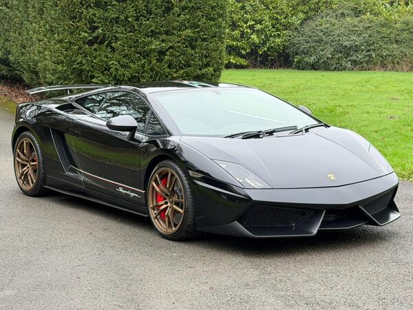 Lamborghini Gallardo 5.2 V10 LP 570-4 Superleggera EGear 4WD Euro 5 2dr