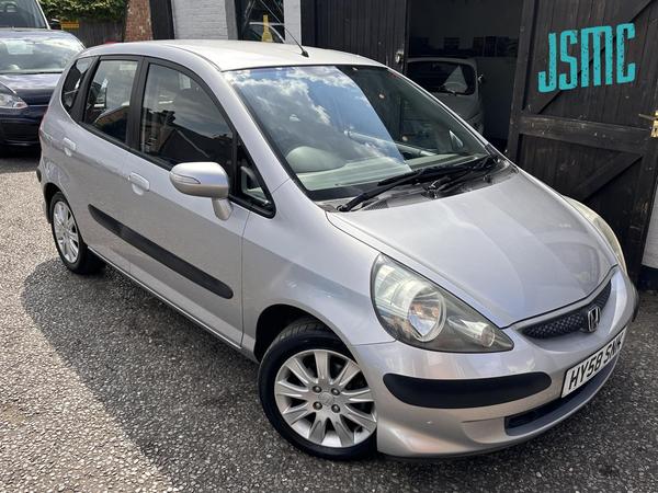 Honda Jazz 1.4 i-DSI SE CVT-7 5dr