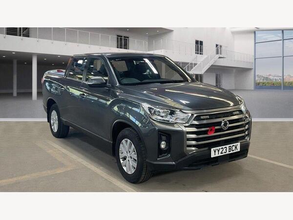 SsangYong Musso NO VAT 2.2D EX Pickup Double Cab 4dr Diesel Manual 4WD Euro 6 (181 ps) 1 FORMER KEEPER / NO VAT