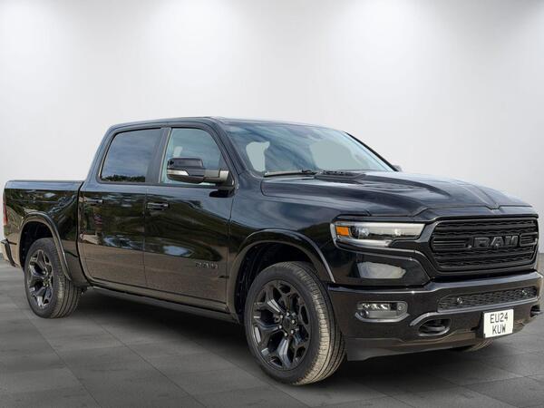 Dodge RAM RAM1500 Limited Night Edition 4dr